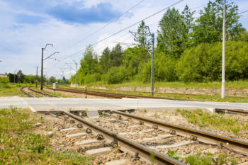 Obrazek: przejazd kolejowo drogowy w Pławniowicach