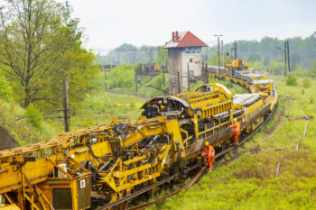MAJ 2019: Kolejowy „kombajn” na rewitalizowanej linii Toszek – Stare Koźle