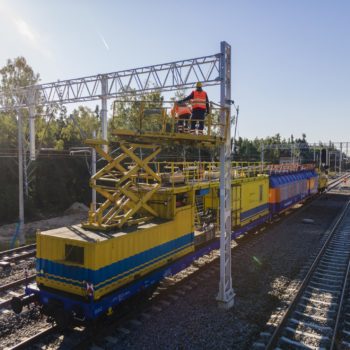 Zdjęcie: pociąg do prac trakcyjnych pracuje w Chociwiu Łaskim