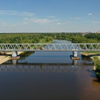 Zdjęcie: most nad Narwią.