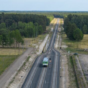 Zdjęcie: pociąg na stacji Chorzele.