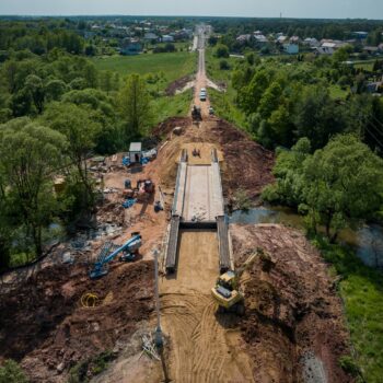 Zdjęcie: budowa mostu nad Czarną Przemszą w Siewierzu.