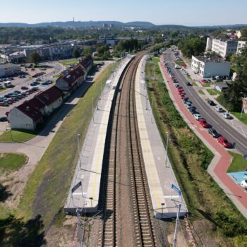 Zdjęcie: Stacja Chrzanów Śródmieście z lotu ptaka.